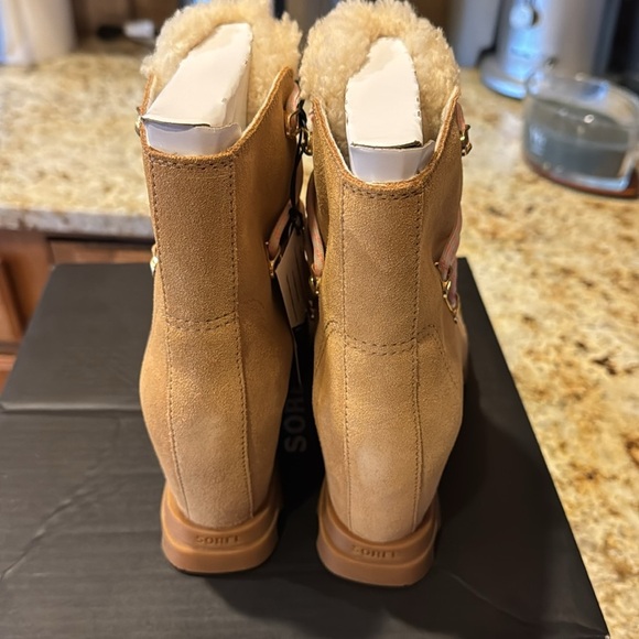 Sorel Joan of Artic Wedge III size 8 - Picture 4 of 4